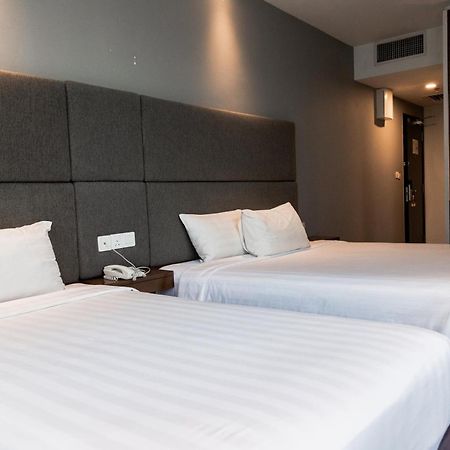 Wp Hotel Куала Лумпур Екстериор снимка
