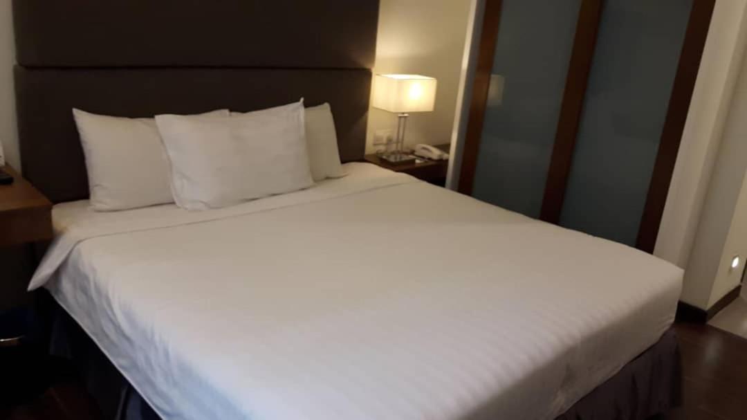 Wp Hotel Куала Лумпур Екстериор снимка